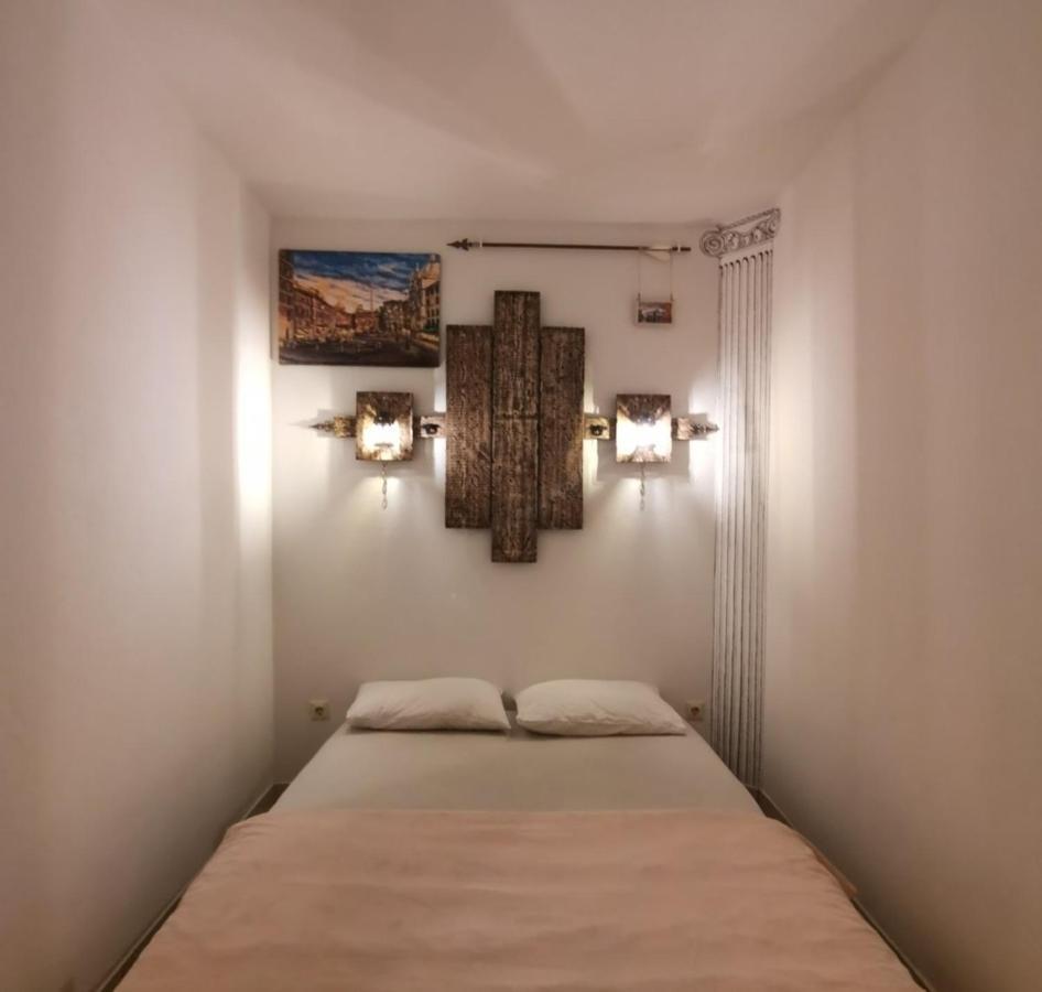 Seaside Apartments And Rooms Kotor Bagian luar foto